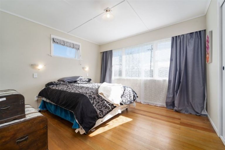 Photo of property in 53 Fergusson Street, Solway, Masterton, 5810