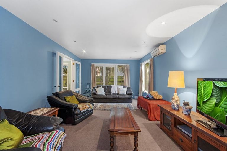 Photo of property in 96 Whincops Road, Halswell, Christchurch, 8025