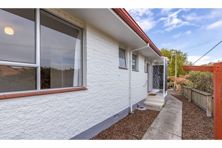 Photo of property in 2/120 Saint James Avenue, Papanui, Christchurch, 8053