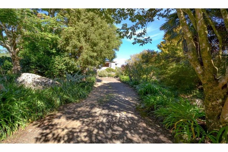 Photo of property in 887 Waimate Road North, Waimate North, Kerikeri, 0293