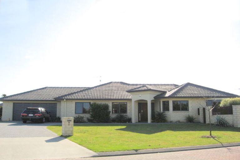 Photo of property in 1 Monte Carlo Key, Papamoa Beach, Papamoa, 3118