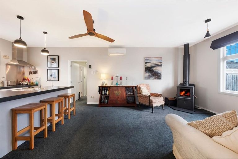 Photo of property in 153 Centaurus Road, Saint Martins, Christchurch, 8022