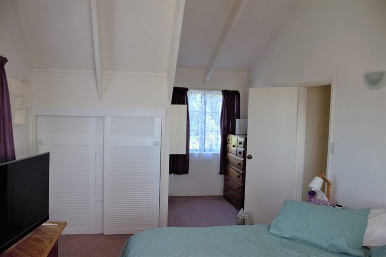 Photo of property in 61 West Hoe Heights, Orewa, 0931