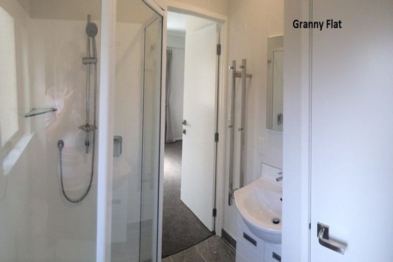 Photo of property in 105 Litten Road, Cockle Bay, Auckland, 2014