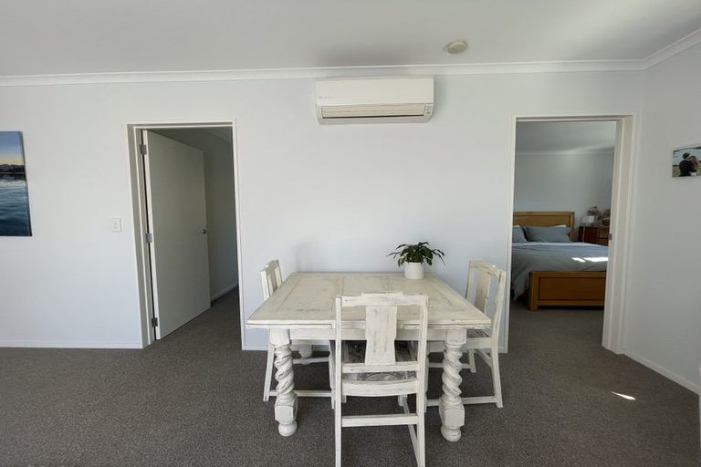 Photo of property in 121 Brian Crescent, Stanmore Bay, Whangaparaoa, 0932