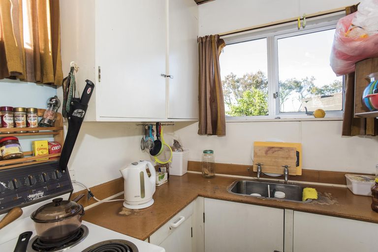Photo of property in 10 Solander Street, Tolaga Bay, 4077
