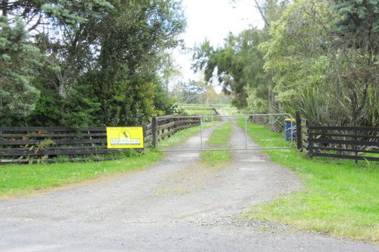 Photo of property in 7 Spedding Road, Whenuapai, Auckland, 0618