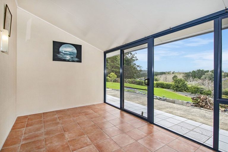 Photo of property in 235 Valley View Road, Otaika, Whangarei, 0170