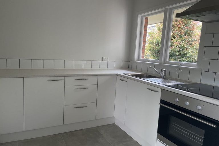 Photo of property in 3/51a Northboro Road, Belmont, Auckland, 0622