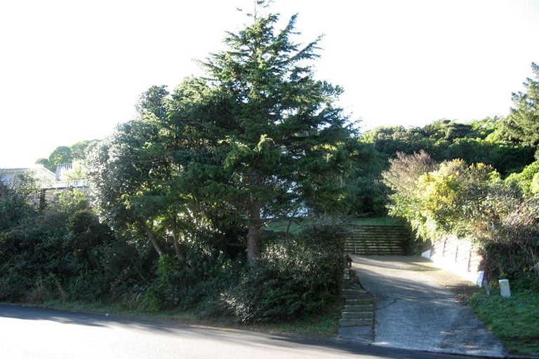 Photo of property in 8 Kingsley Street, Stokes Valley, Lower Hutt, 5019