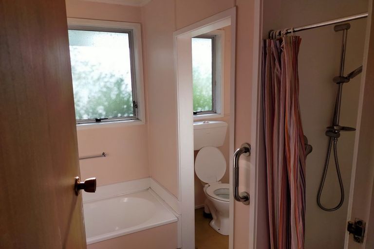 Photo of property in 27 Noni Street, Turangi, 3334