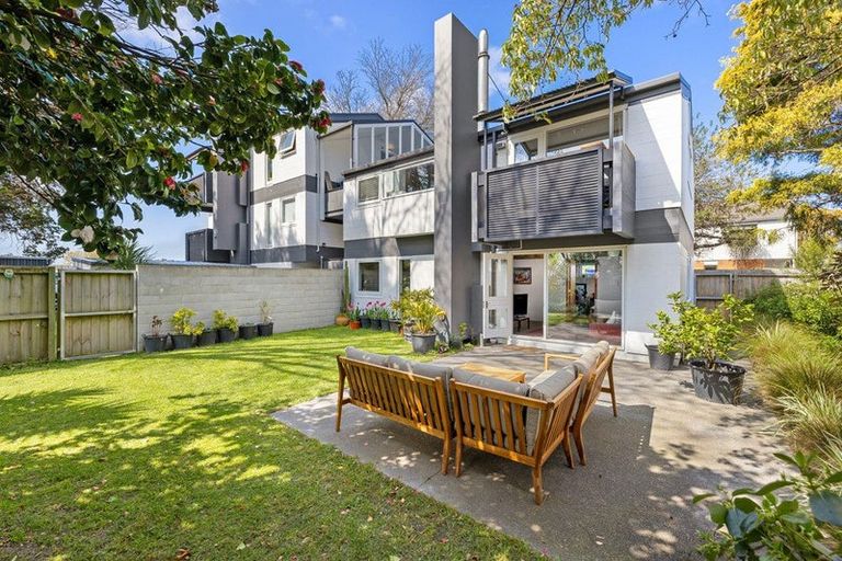 Photo of property in 1/63 Papanui Road, Merivale, Christchurch, 8014