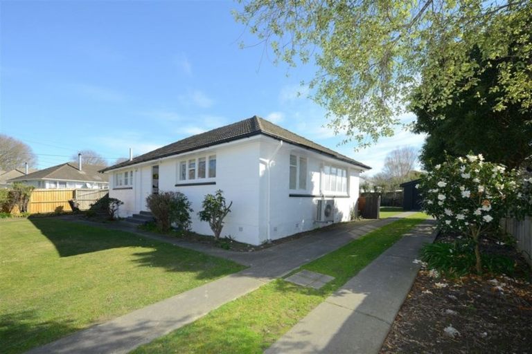 Photo of property in 15 Morley Street, Bryndwr, Christchurch, 8053