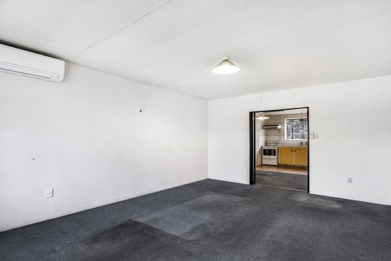 Photo of property in 1/45 Oldwood Street, Bishopdale, Christchurch, 8053