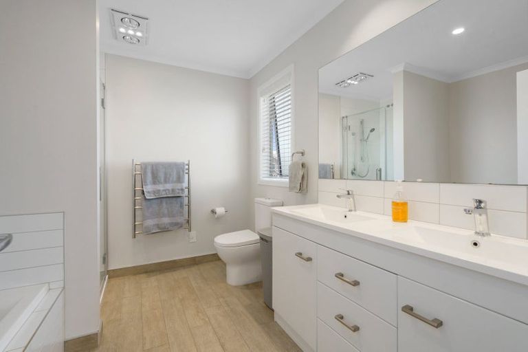 Photo of property in 3 Tucker Close, Leamington, Cambridge, 3432