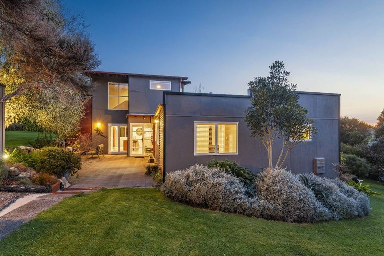 Photo of property in 32 Hadfield Road, Peka Peka, Waikanae, 5391