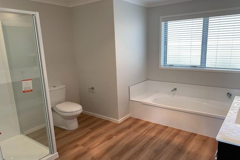 Photo of property in 21 Te Kaka Place, Omokoroa, 3114