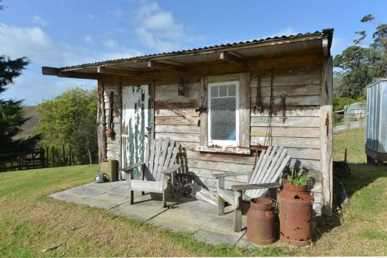 Photo of property in 1 Jobe Road, Maungakaramea, Whangarei, 0178