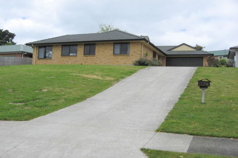 Photo of property in 13 Four Oaks Place, Pukekohe, 2120