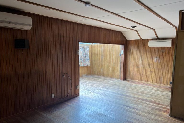 Photo of property in 41 Yaldhurst Road, Sockburn, Christchurch, 8042