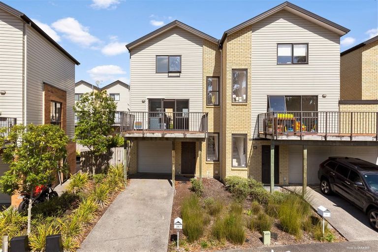 Photo of property in St Claire Village, 54/172 Mcleod Road, Te Atatu South, Auckland, 0610