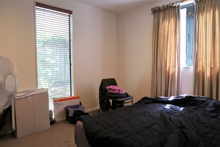 Photo of property in 13a Upper Lewisville Terrace, Thorndon, Wellington, 6011