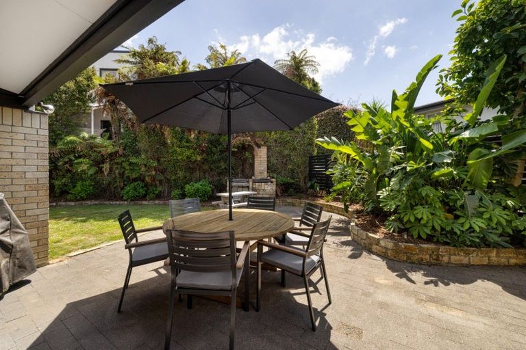 Photo of property in 65 Hinewa Road, Otumoetai, Tauranga, 3110