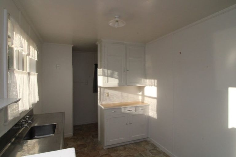 Photo of property in 4/23 Bulteel Street, New Plymouth, 4310