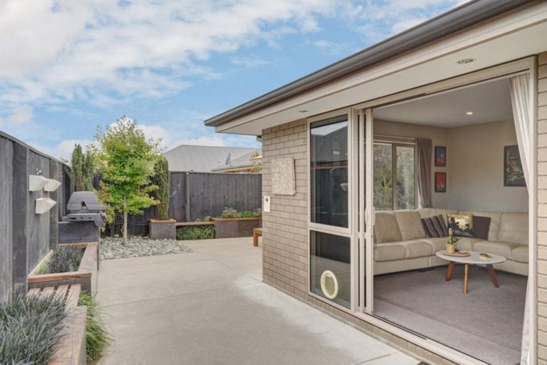 Photo of property in 9 Millesimes Way, Yaldhurst, Christchurch, 8042