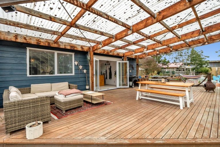 Photo of property in 20 Ferry Road, Woodend Beach, Kaiapoi, 7691