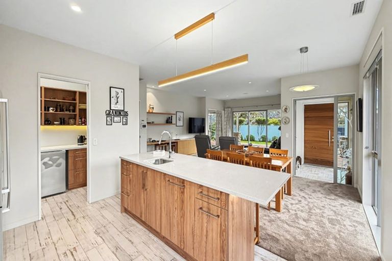 Photo of property in 89 Cashmere Road, Cashmere, Christchurch, 8022