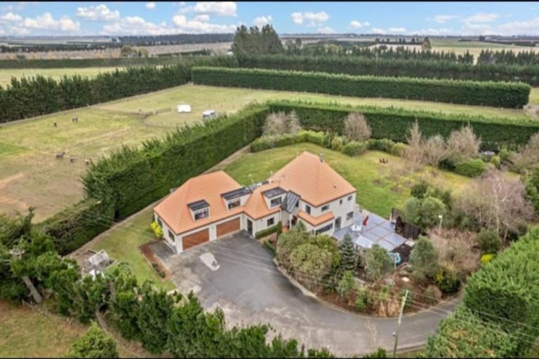 Photo of property in 1217 Hoskyns Road, Kirwee, Christchurch, 7671