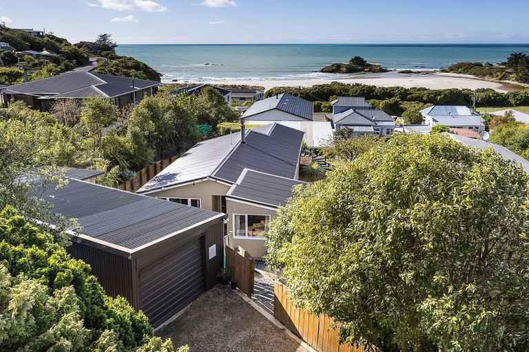 Photo of property in 17 Seaview Road, Brighton, Dunedin, 9035