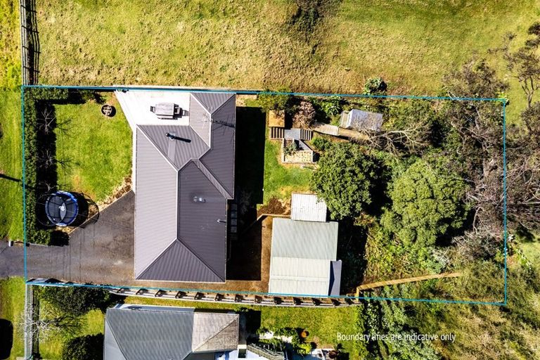 Photo of property in 21 Colombo Road, Waiuku, 2123