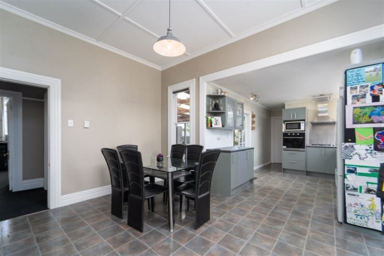 Photo of property in 68 Lincoln Road, Masterton, 5810