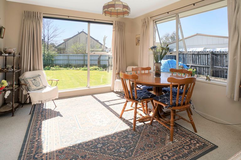 Photo of property in 79 Newnham Street, Rangiora, 7400