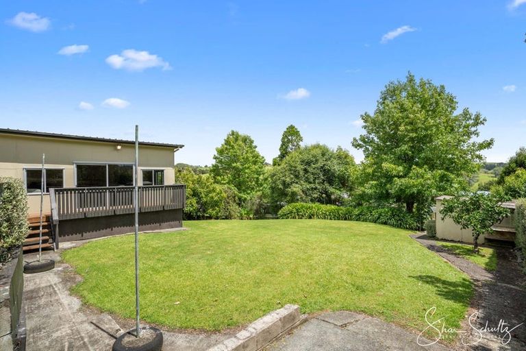 Photo of property in 21 View Street, Maungaturoto, 0520