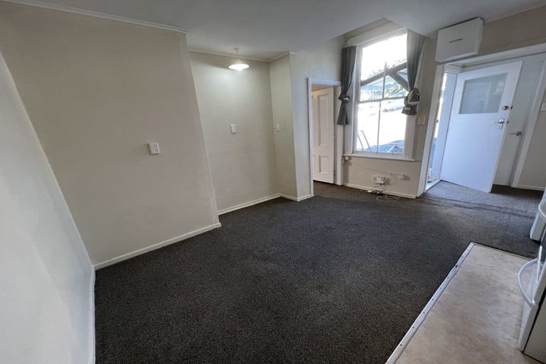 Photo of property in 14 Bidwill Street, Mount Cook, Wellington, 6021