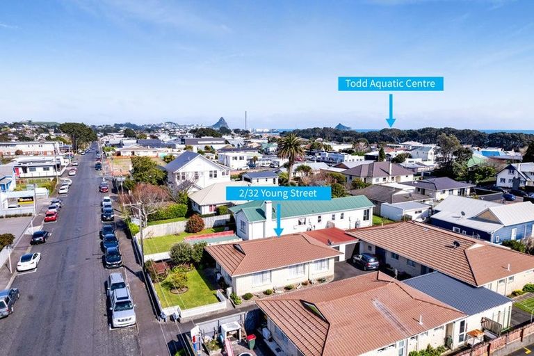 Photo of property in 2/32 Young Street, New Plymouth, 4310