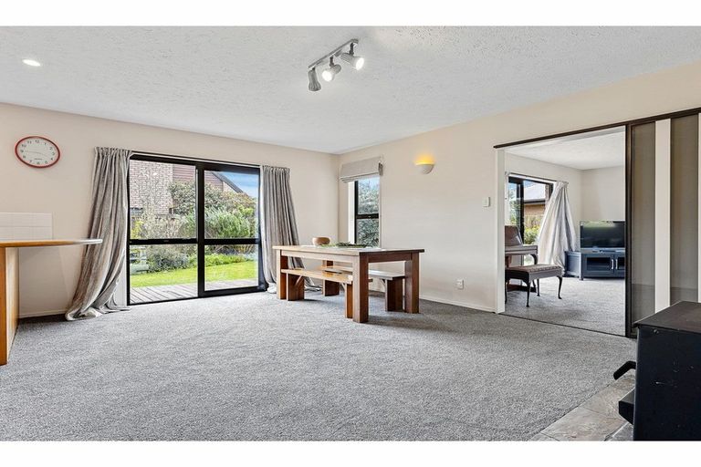 Photo of property in 36 Sabys Road, Halswell, Christchurch, 8025