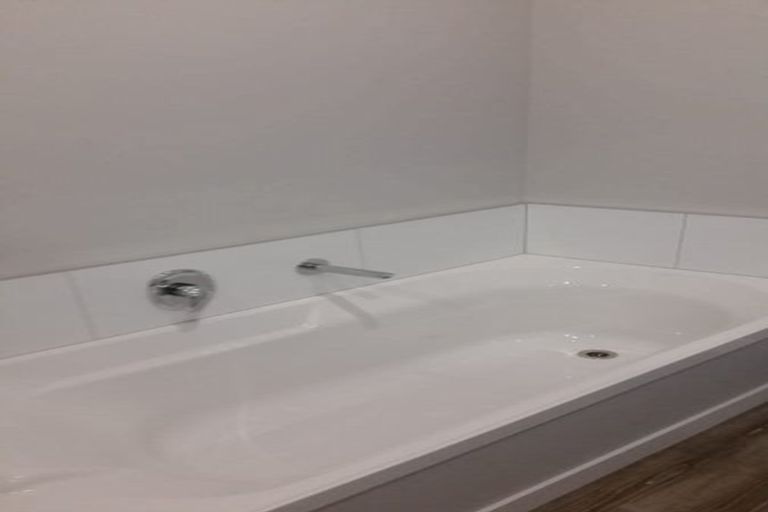 Photo of property in 5/32 Dr Taylor Terrace, Johnsonville, Wellington, 6037