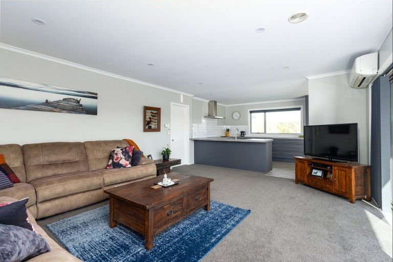 Photo of property in 16 Fergusson Street, Geraldine, 7930