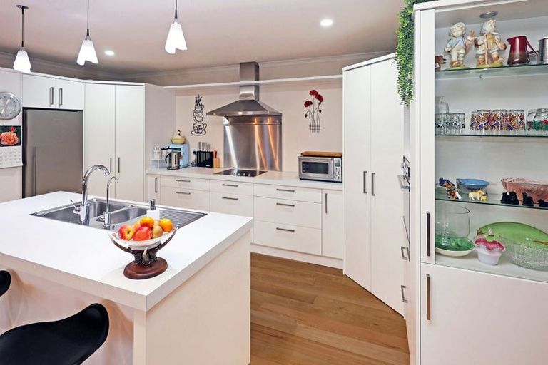 Photo of property in 6 Essex Street, Weston, Oamaru, 9401