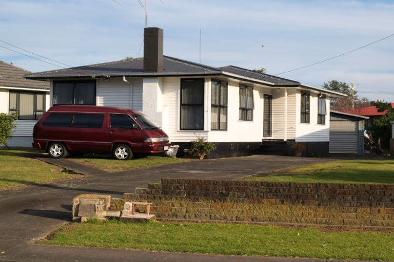 Photo of property in 38 Blake Road, Mangere East, Auckland, 2024