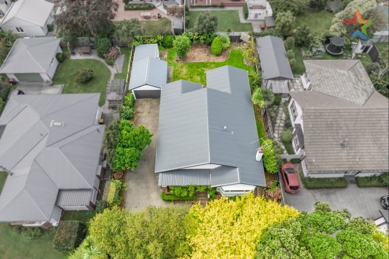 Photo of property in 30 Ludlam Crescent, Woburn, Lower Hutt, 5010