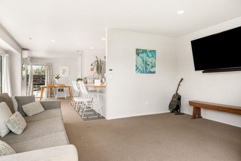 Photo of property in 20a Kane Road, Papamoa Beach, Papamoa, 3118