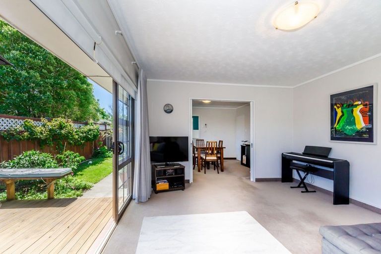 Photo of property in 45 Belvedere Avenue, Waikanae, 5036