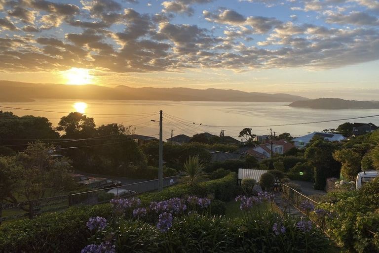 Photo of property in 110 Homebush Road, Khandallah, Wellington, 6035