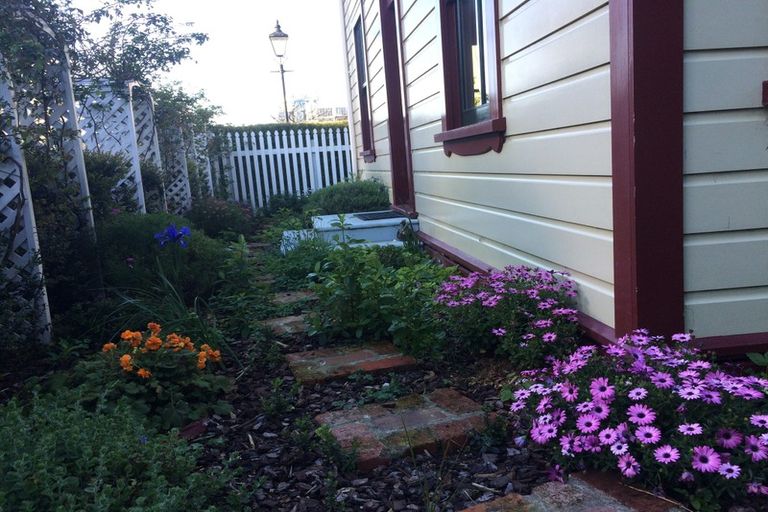 Photo of property in 130a Abel Smith Street, Te Aro, Wellington, 6011