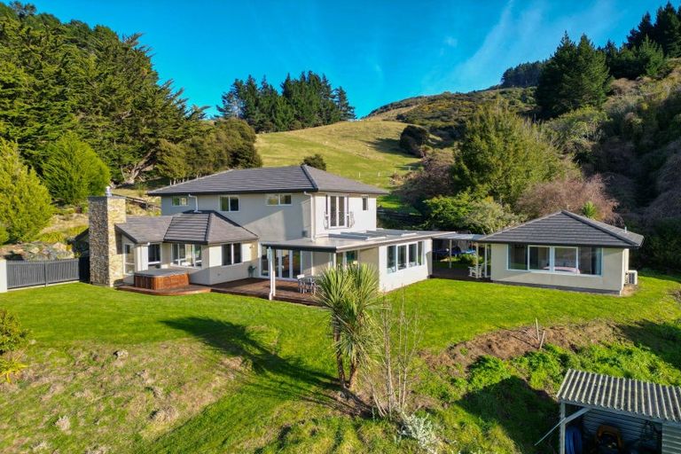 Photo of property in 143 Saint Leonards Drive, Saint Leonards, Dunedin, 9022